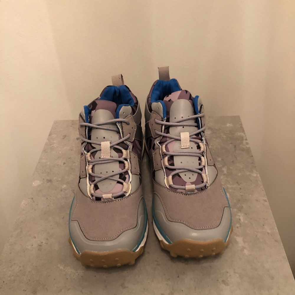Unisex Waterproof Breathable Hiking Boot - Picture 5 of 6